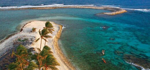 Belize Travel Guide: Explore Reefs, Ruins & Rainforests